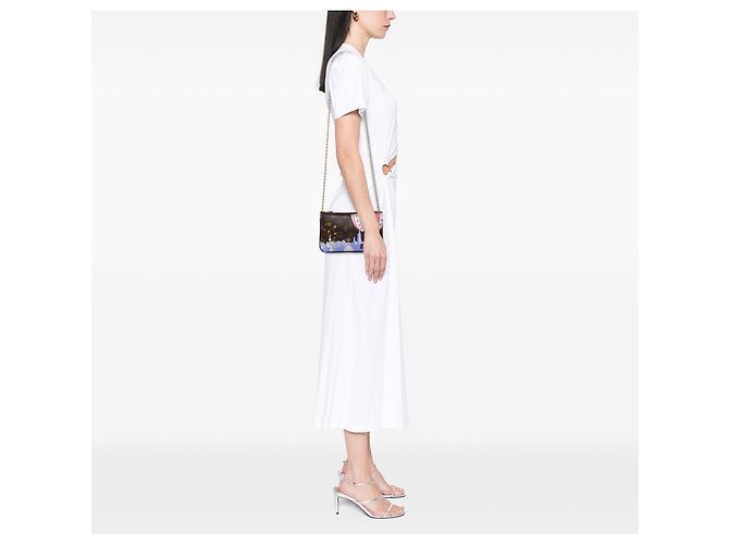 Pochette Illustre Vivienne Shanghai in Monogram Marrone con Doppia Zip Louis Vuitton - vista 9