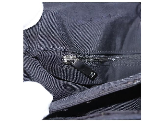 Borsa a spalla con catena CHANEL in nylon nero argento CC Auth 125969 - vista 30