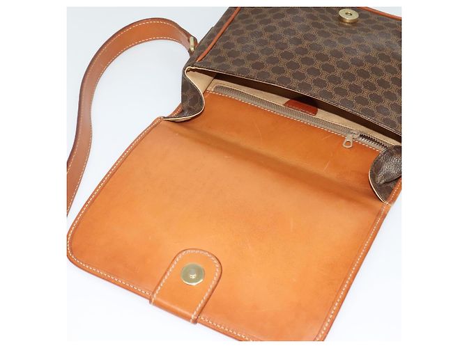 Céline Borsa a spalla in tela Macadam CELINE in pelle PVC marrone oro Auth 126035 D'oro - vista 9