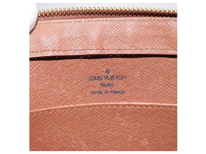 LOUIS VUITTON Clutch Orsay Monogram M51790 LV Auth 125641 Monogramma - vista 17