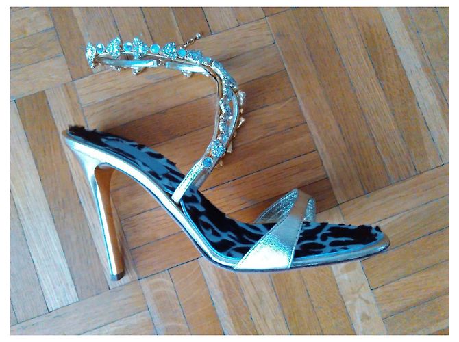 Vicini LEDER-SANDALEN MIT SWAROVSKI. Golden - Ansicht 7