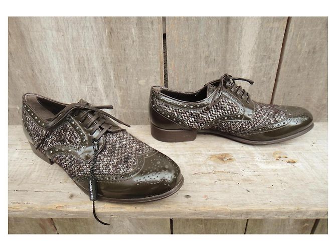 Décolleté stringate Dolce & Gabbana in Tweed e Pelle Vernice Marrone Marrone scuro - vista 3