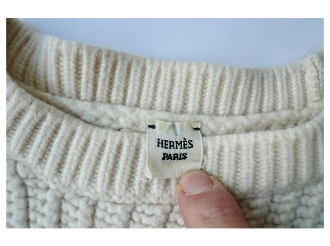 Hermès HERMES Kurzer Pullover aus Wolle in Creme Größe 36/38 in sehr gutem Zustand Roh - Ansicht 3