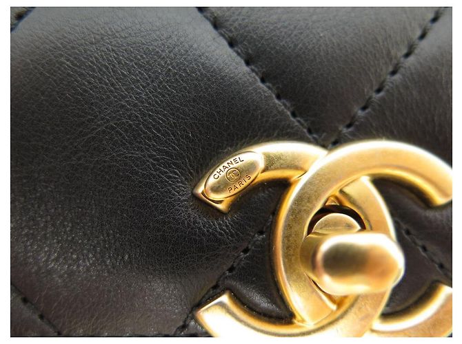 NUOVA BORSA A MANO CHANEL CATENA INTORNO AS2833 BORSA MINI FLAP NERA - vista 6