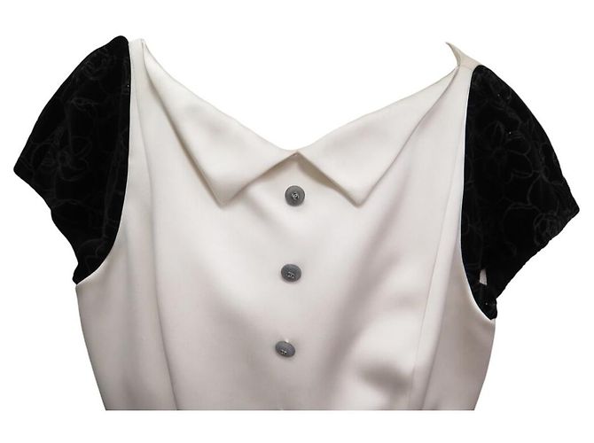 CHANEL KLEID P50206W05568 36 S LOGO CC KNÖPFE SAMT KAMELIA-MUSTER KLEID - Ansicht 2
