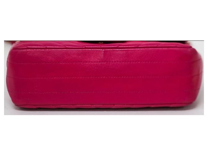 Timeless Bolsa retangular Chanel fúcsia em couro chevron com hardware dourado Fuschia - vista 19