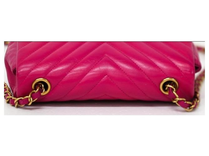 Timeless Bolsa retangular Chanel fúcsia em couro chevron com hardware dourado Fuschia - vista 20