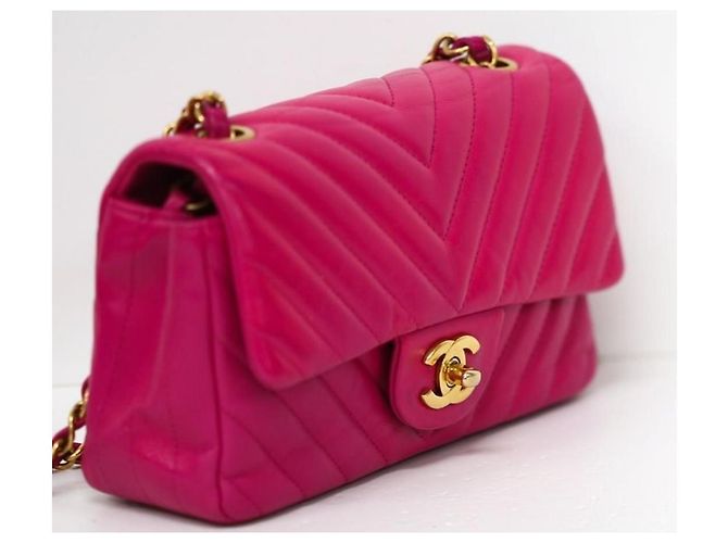 Timeless Bolsa retangular Chanel fúcsia em couro chevron com hardware dourado Fuschia - vista 5