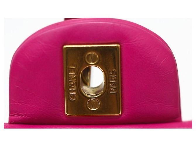 Timeless Bolsa retangular Chanel fúcsia em couro chevron com hardware dourado Fuschia - vista 9