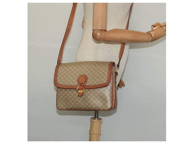 Céline Bolso de Hombro de Lona Macadam CELINE Beige Dorado Auth 124879 - vista 23