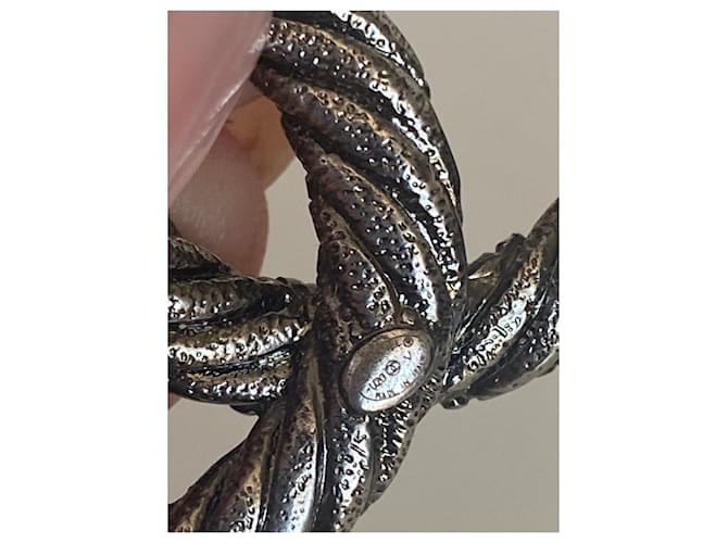 Spilla Chanel CC Argentata Argento Metallico - vista 8