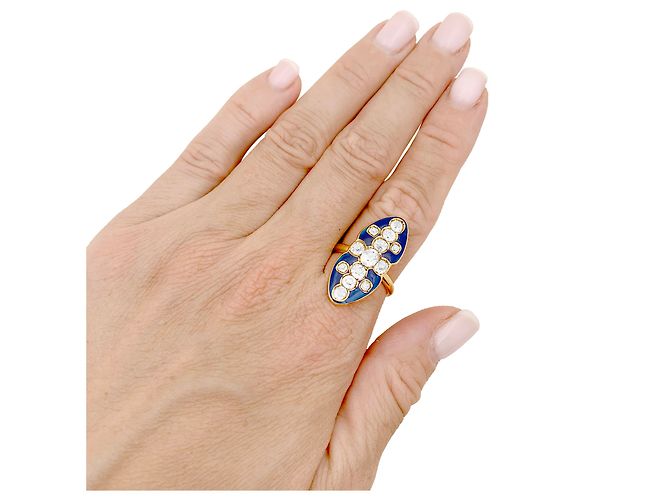 Autre Marque 'Marquise'-Ring aus Gelbgold, Diamanten, Emaille. - view 6