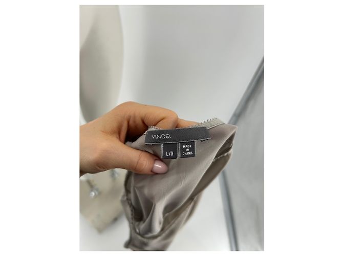 Top de seda gris Vince - vista 6