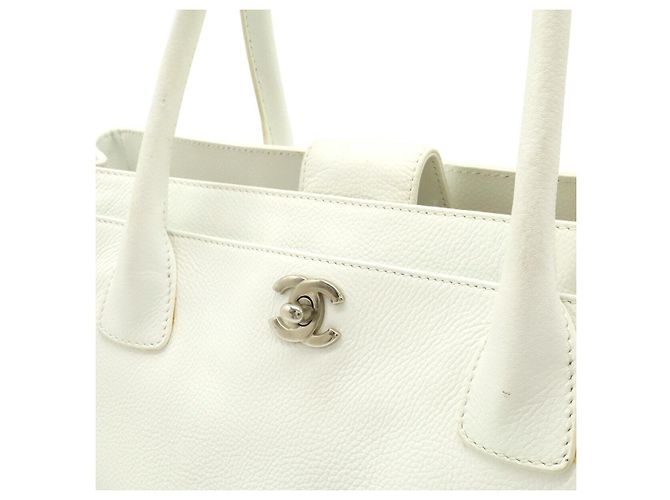 Chanel Executive Line Leder Tote Bag Weiß - Ansicht 9