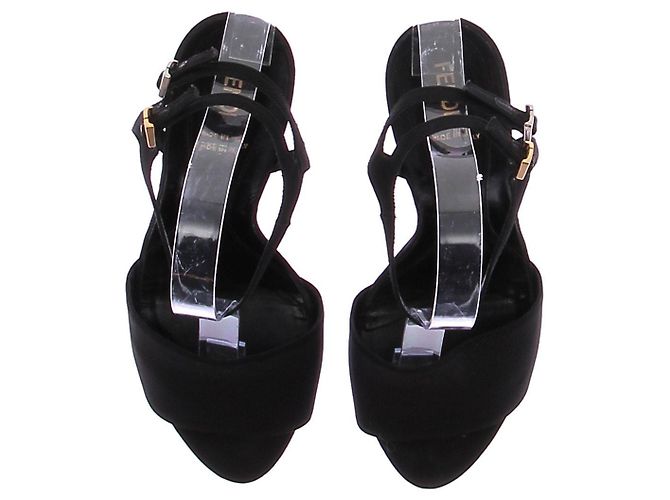 Fendi Schwarze Lederabsatzsandalen - Ansicht 6