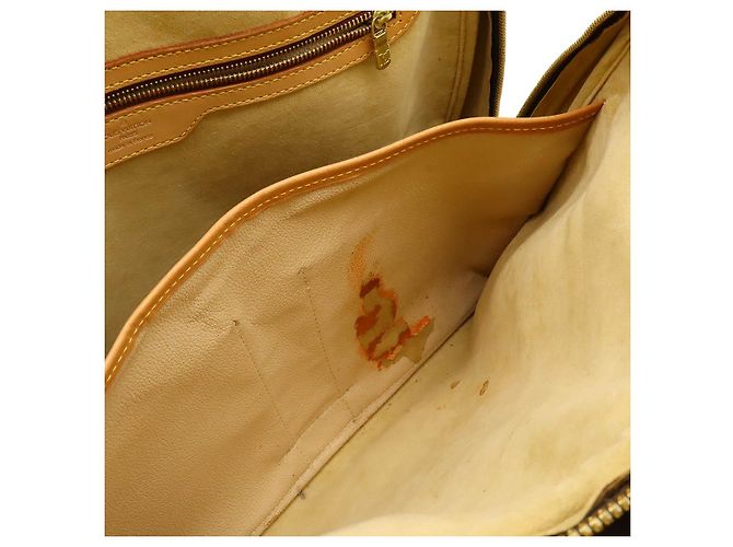 Borsa a tracolla Rivoli Monogram Louis Vuitton M53380 Marrone - vista 8