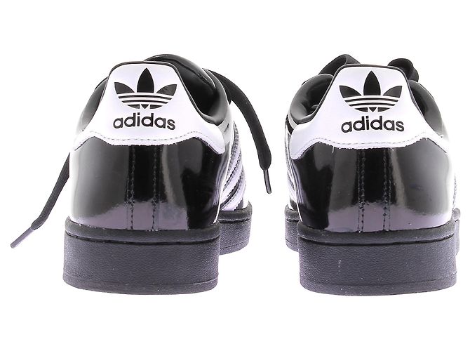 Adidas Baskets "Supertars II" en cuir noir vernis - view 5