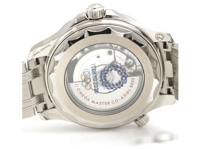 Montre automatique Omega Seamaster Diver 300M cadran blanc 522.30.42.20.04.001 (Édition limitée) - vue 3