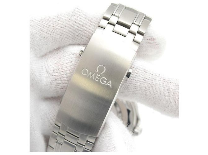 Montre automatique Omega Seamaster Diver 300M cadran blanc 522.30.42.20.04.001 (Édition limitée) - vue 4