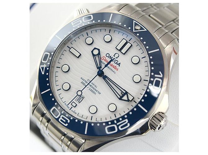 Montre automatique Omega Seamaster Diver 300M cadran blanc 522.30.42.20.04.001 (Édition limitée) - vue 9