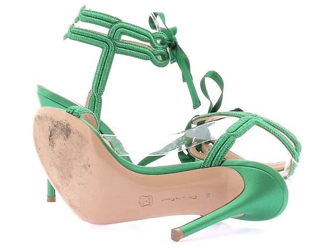 Gianvito Rossi Sandali con tacco in pelle verde iridescente - vista 7