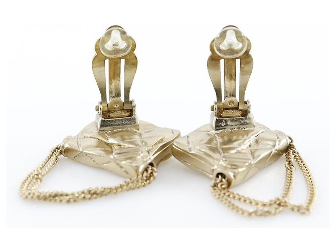 Orecchini Matelassé Placcati Oro Chanel D'oro - vista 5