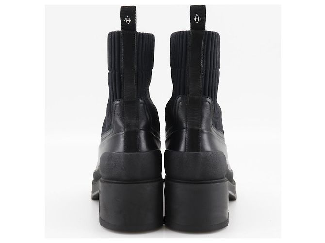 Hermès Stivaletti a caviglia a coste Hermes neri Nero - vista 3