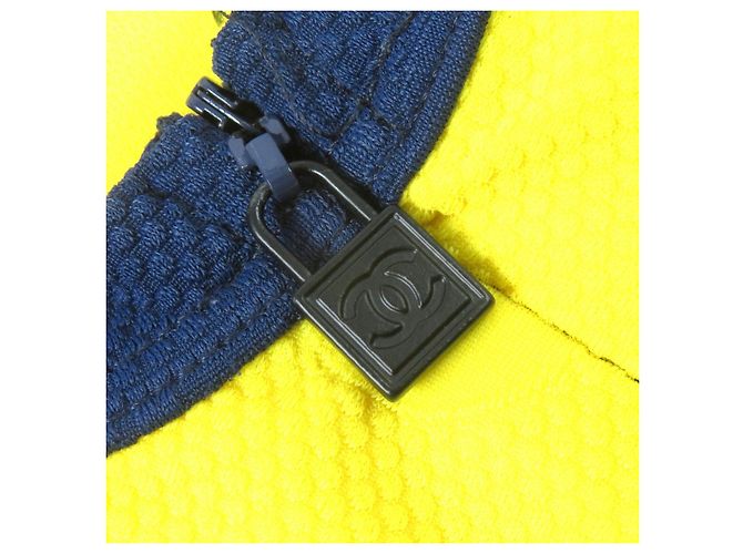 Giacca sportiva vintage Chanel gialla blu navy 36 Giallo - vista 7