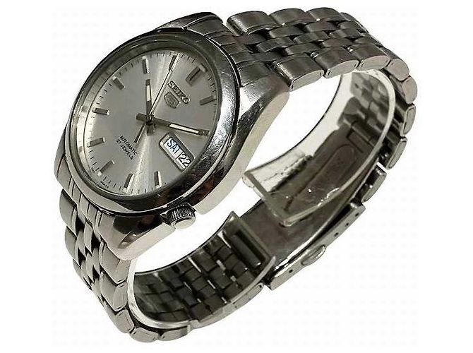 Seiko SEIKO 5 Automatic - view 2