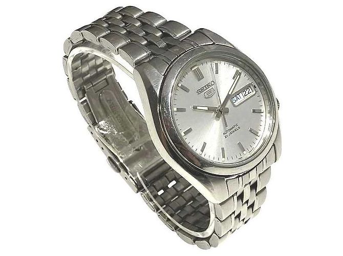 Seiko SEIKO 5 Automatic - view 3