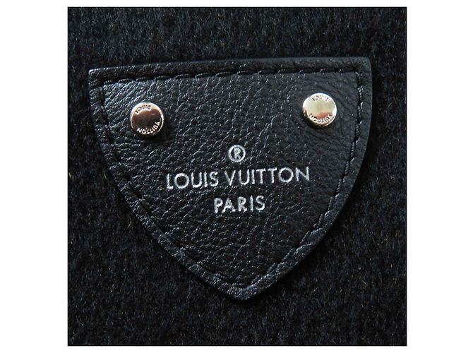 Abrigo con capucha de lana y seda Monogram Louis Vuitton Negro - vista 7