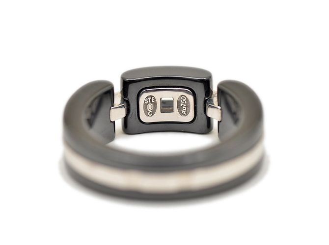 Chanel Ultra Ring WG Black Ceramic Diamond Golden - view 4