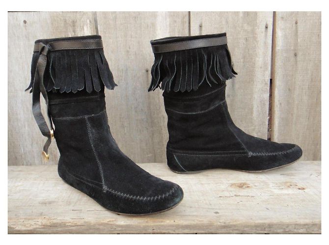 Botines Gucci Negros de Ante con Flecos - vista 2