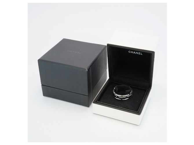 Chanel Herrenring aus 18K Weißgold und schwarzer Keramik - Ansicht 8