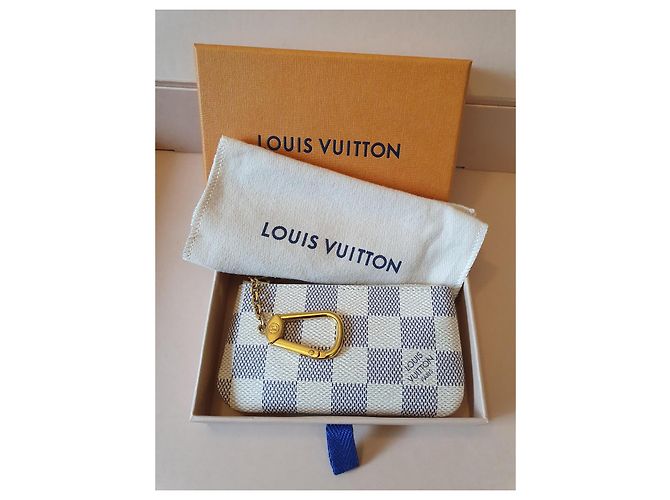 Louis Vuitton Azur Key Case White - view 5