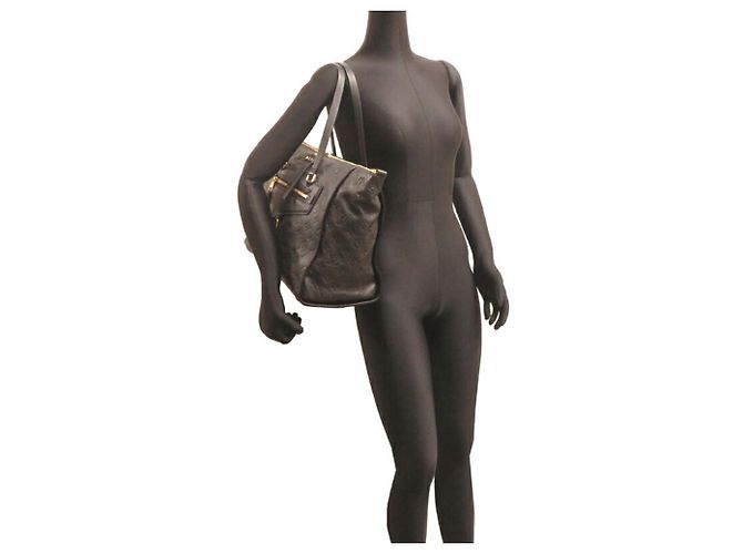 Borsa a mano 2 in 1 Louis Vuitton Empreinte Lumineuse PM Nero - vista 8
