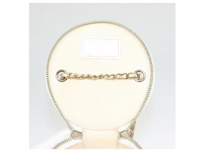 CHANEL Borsa a Spalla Matelassé in Pelle Bianca Oro CC Auth 126060 Bianco D'oro - vista 15