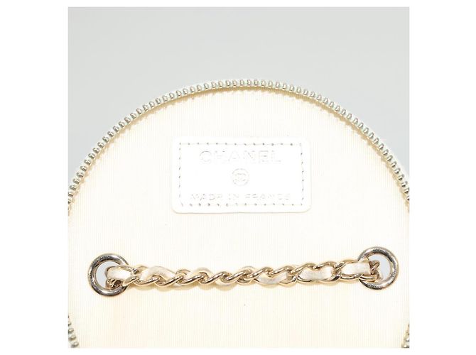 CHANEL Borsa a Spalla Matelassé in Pelle Bianca Oro CC Auth 126060 Bianco D'oro - vista 16