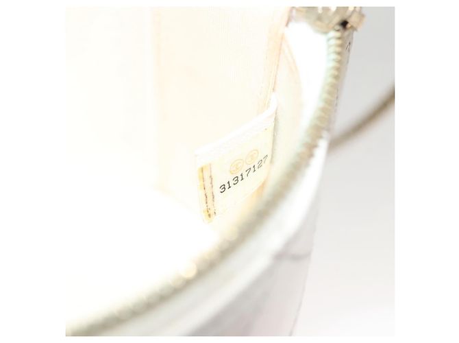 CHANEL Borsa a Spalla Matelassé in Pelle Bianca Oro CC Auth 126060 Bianco D'oro - vista 20