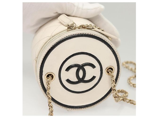 CHANEL Borsa a Spalla Matelassé in Pelle Bianca Oro CC Auth 126060 Bianco D'oro - vista 6