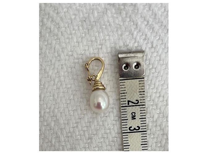 Autre Marque Perlenanhänger Tropfenform aus 14 kt Gelbgold - Ansicht 4