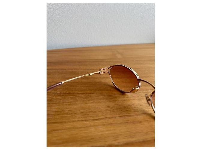 Gafas de sol Miu Miu OMU de metal dorado - vista 10