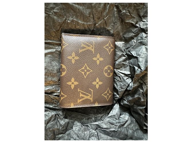 Louis Vuitton Victorine Geldbörse Monogram Canvas Rot Braun Bordeaux Hellbraun Dunkelbraun - Ansicht 2