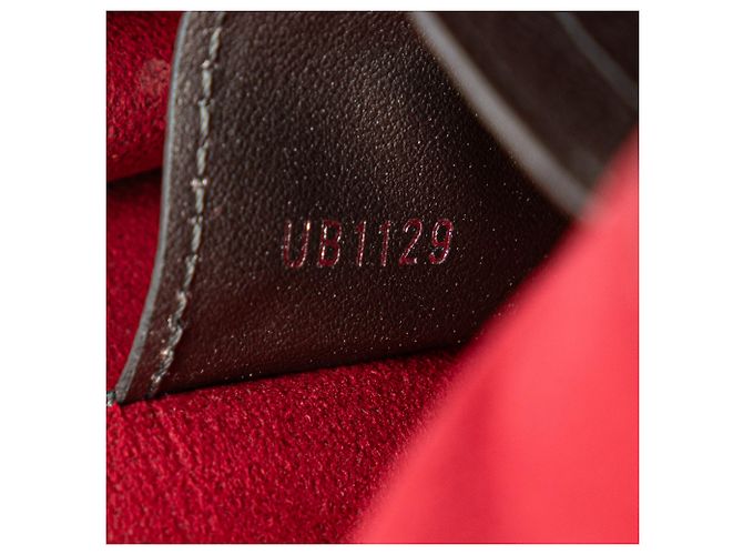 Twist MyLockMe Kette Pochette aus rotem Bicolor-Leder von Louis Vuitton - Ansicht 7