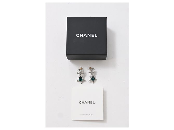 Orecchini Chanel Crystal CC Star Drop in metallo verde - vista 6