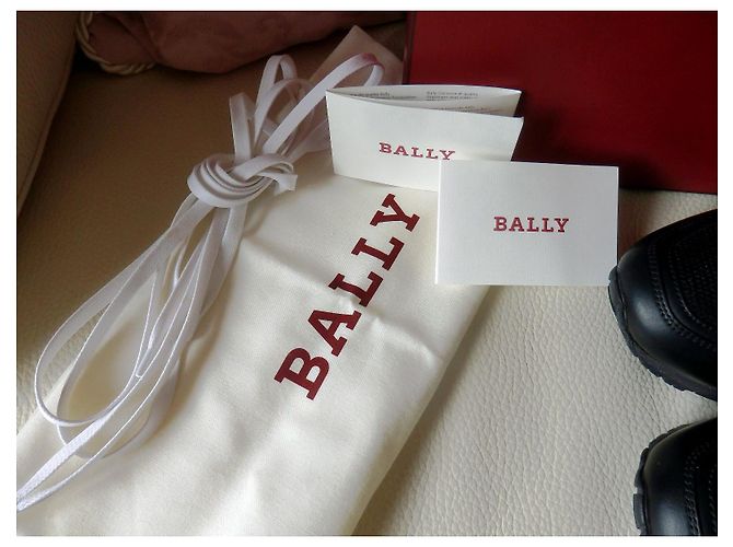 Bally Aston Leder Sneaker Gr. 39.5 UK5.5 | NP 595€ | Schuhe EU40 Schwarz Rot Creme - Ansicht 17