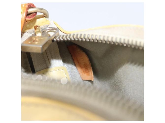 LOUIS VUITTON Vernis Mallory Square Accessory Pouch Perle M91333 LV Auth 125915 - view 12