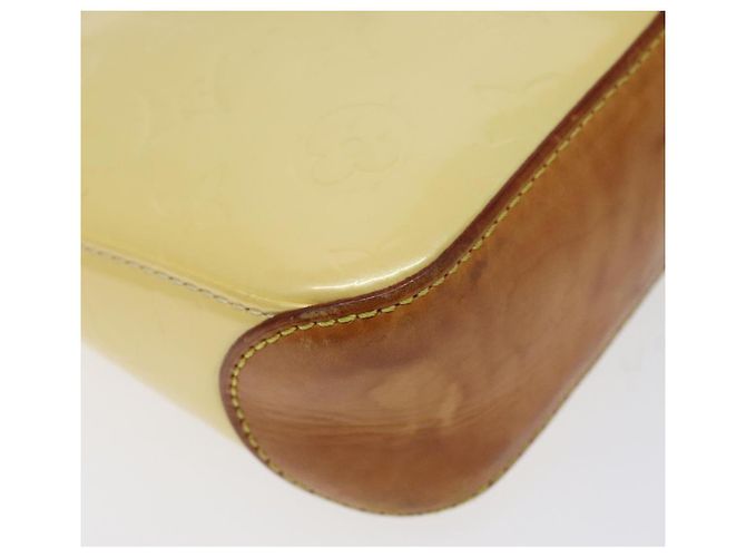 LOUIS VUITTON Vernis Mallory Square Accessory Pouch Perle M91333 LV Auth 125915 - view 16