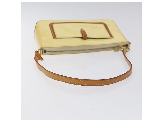 LOUIS VUITTON Vernis Mallory Square Accessory Pouch Perle M91333 LV Auth 125915 - view 7