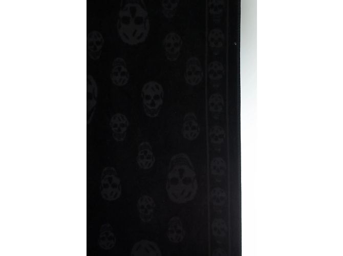 Toalla de playa Skull Alexander McQueen en negro - vista 5